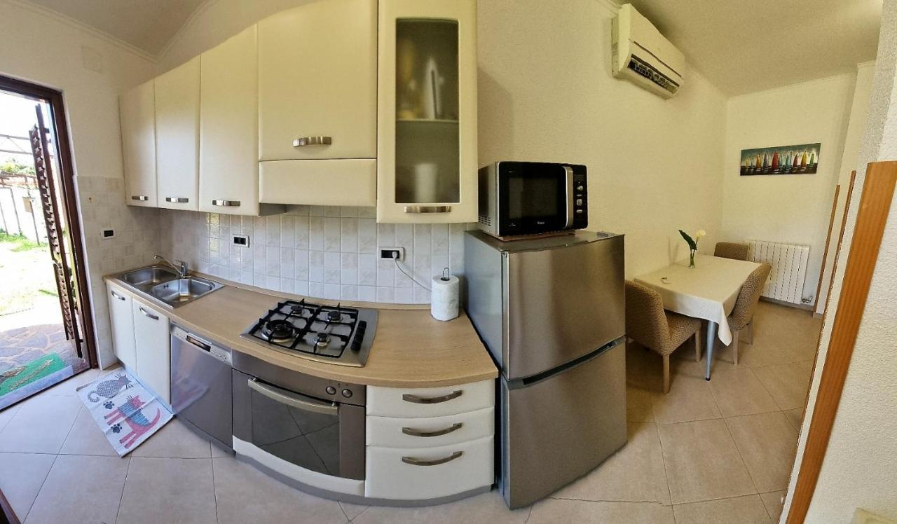 Apartments Valentina Umag Bagian luar foto