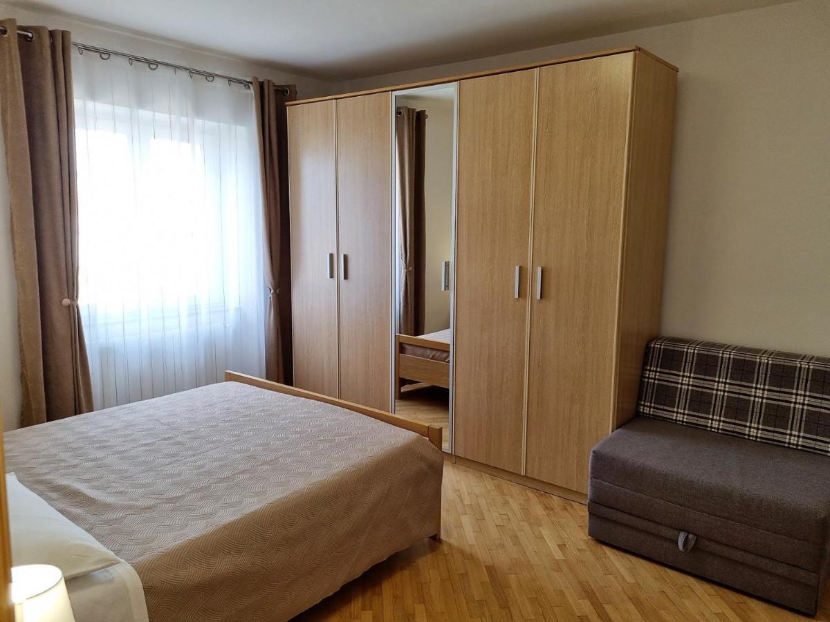 Apartments Valentina Umag Bagian luar foto